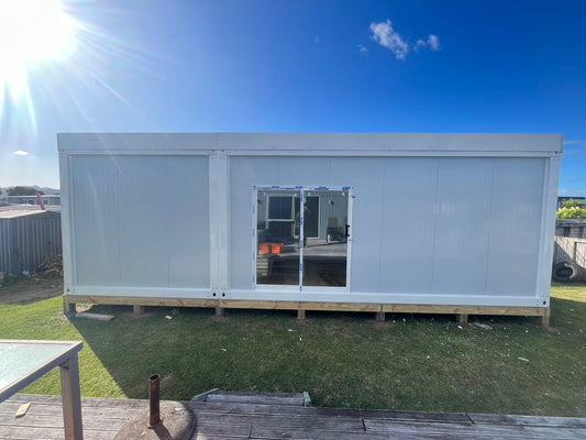 cabin house 9x3 with double roofing