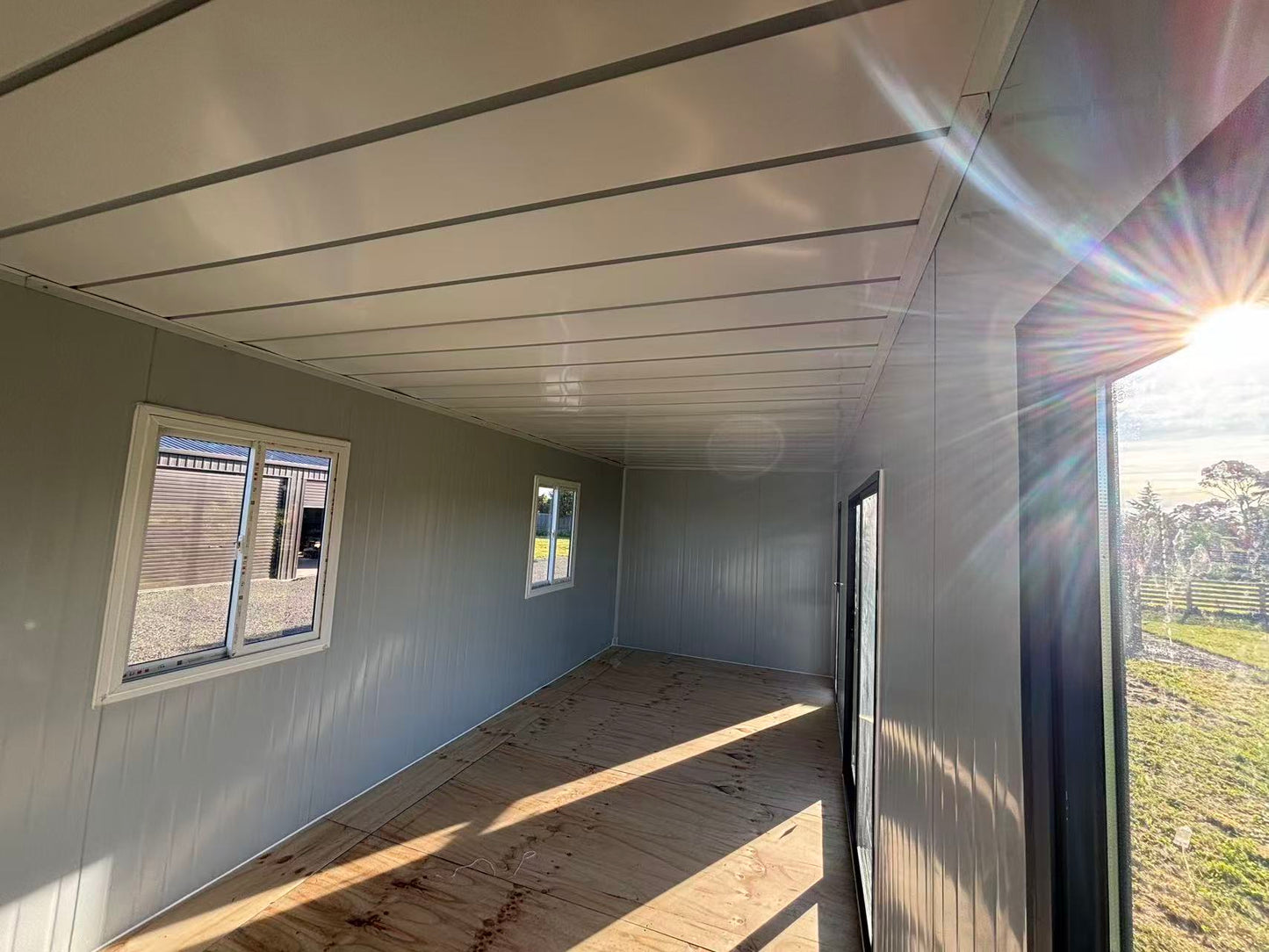 cabin house 7x3 with insulating roofing