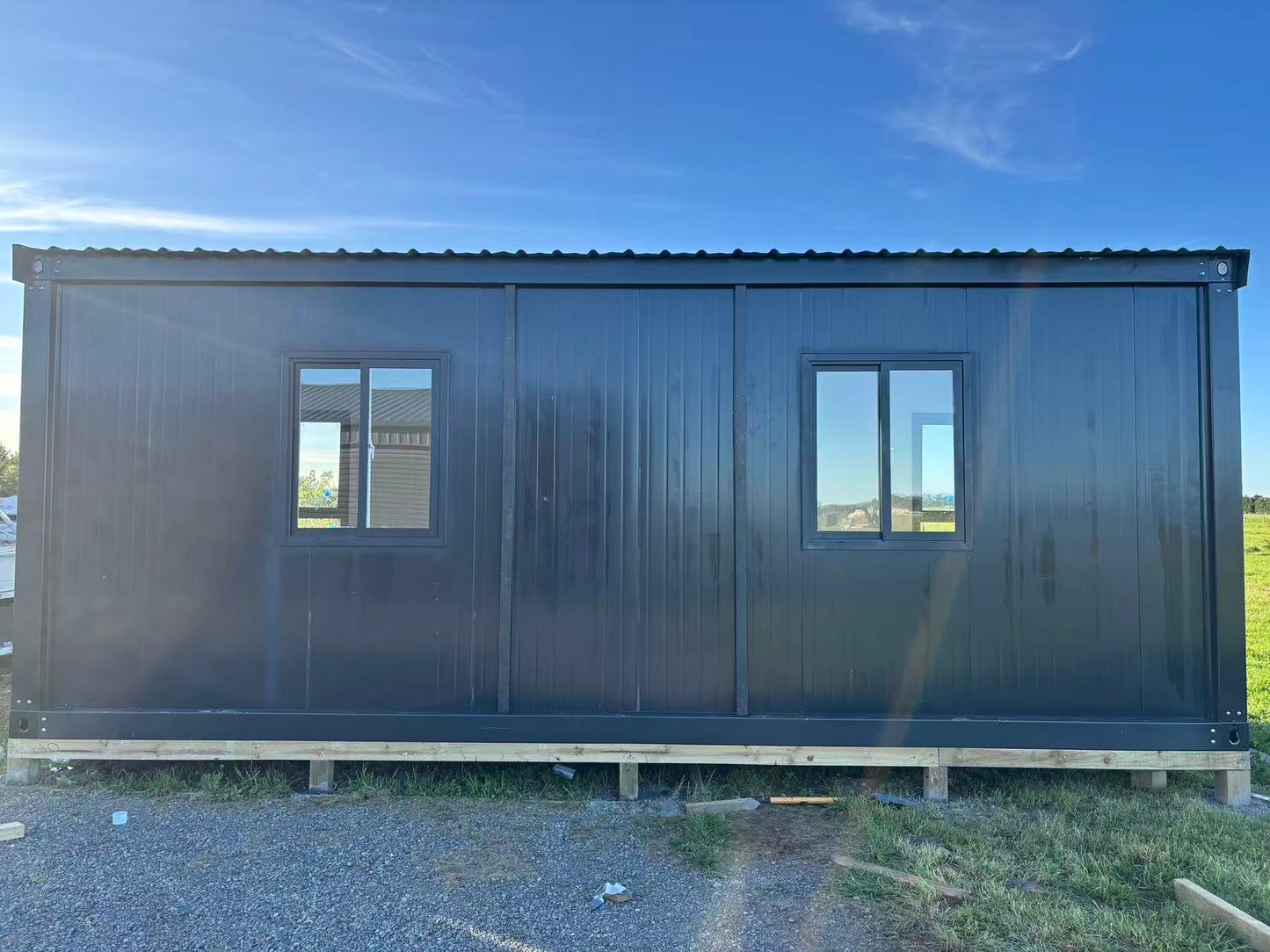 cabin house 7x3 with insulating roofing