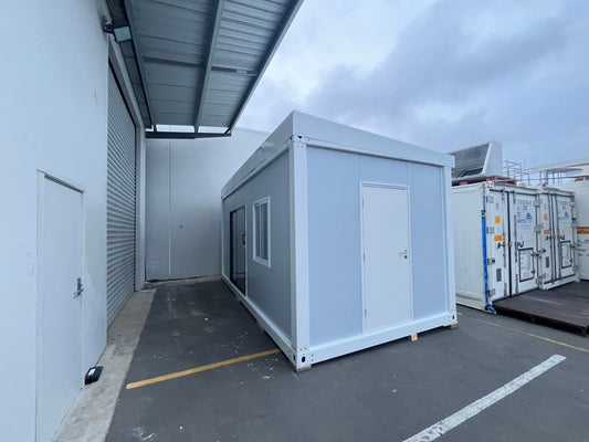 Cabin house 6x3 double roofing with bathroom